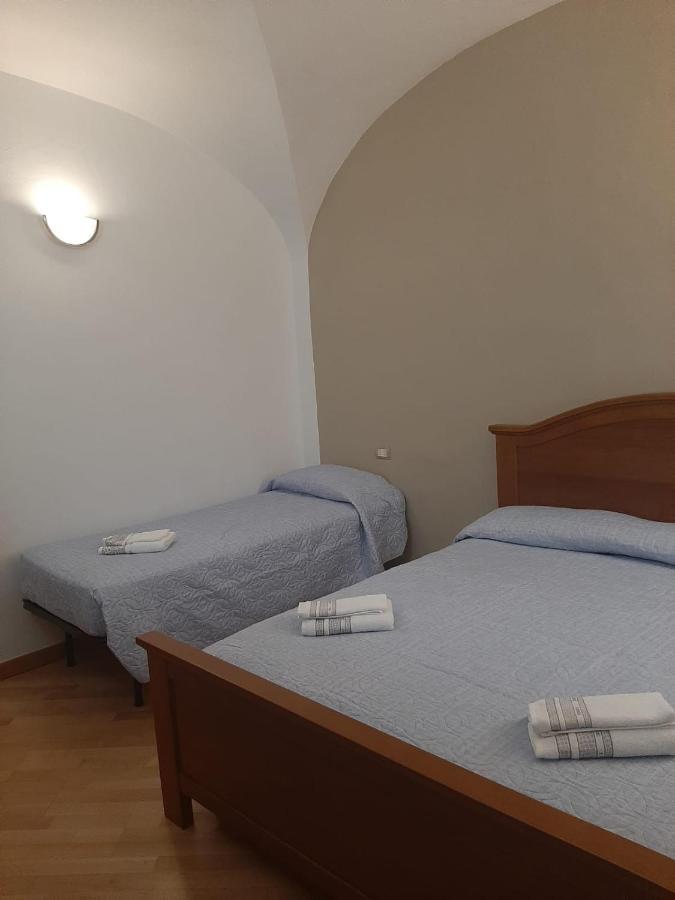 Alloggi Piazza Umberto Primo Pacentro Luaran gambar